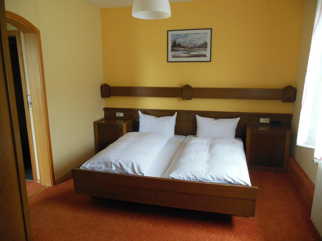 Gruener Baum Hotel Stetten  Exterior photo