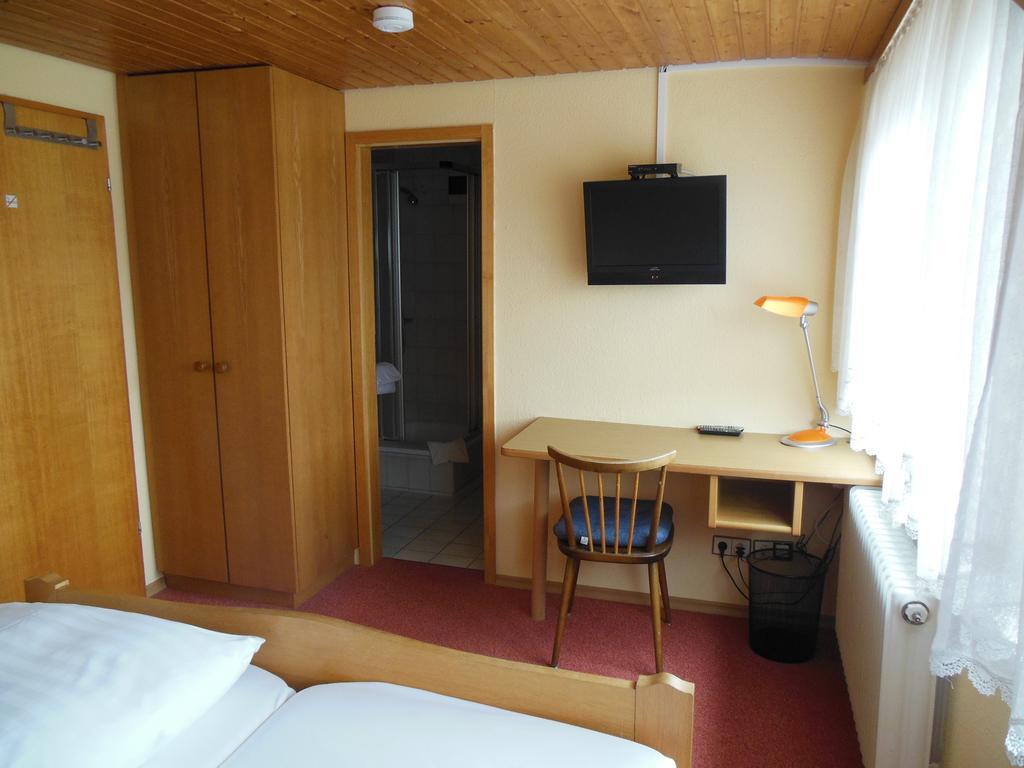Gruener Baum Hotel Stetten  Exterior photo