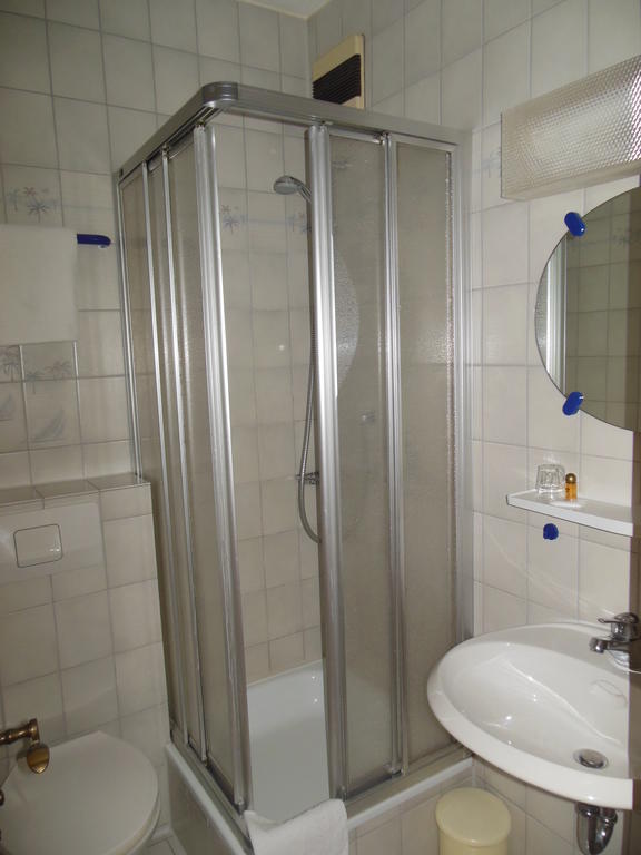 Gruener Baum Hotel Stetten  Room photo
