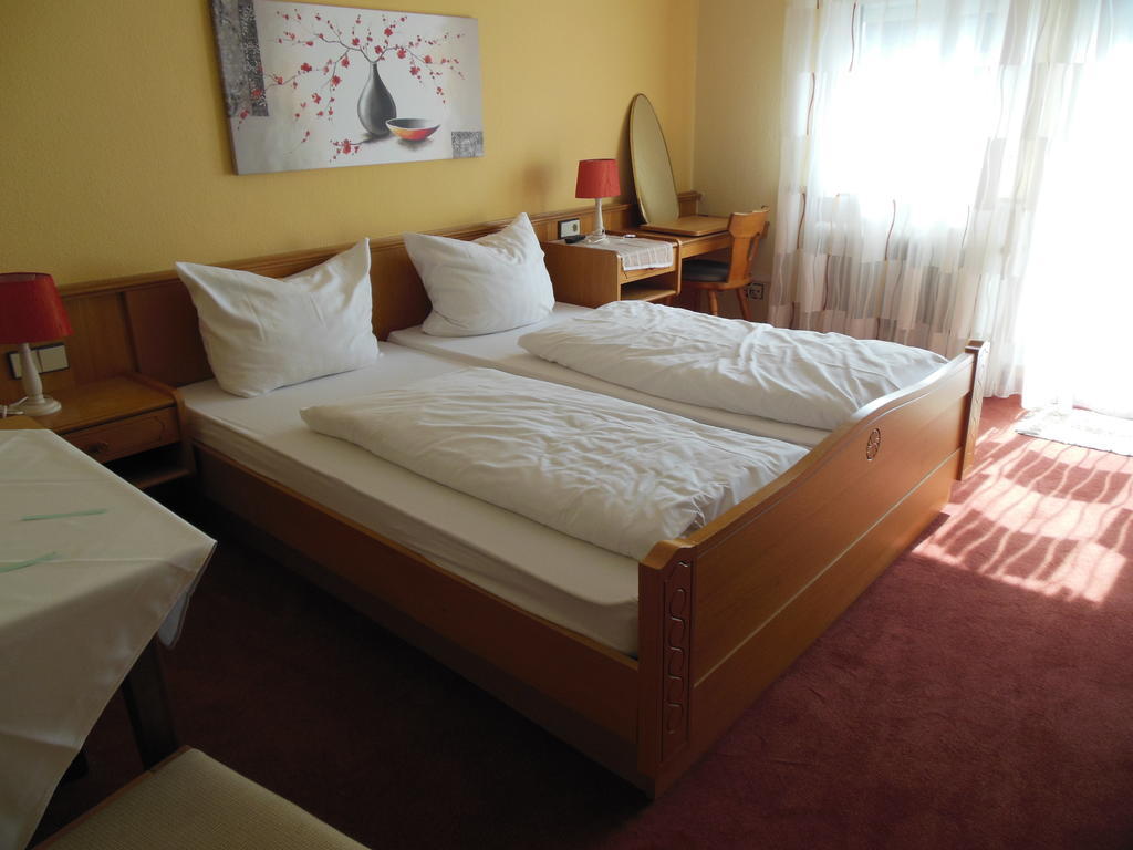 Gruener Baum Hotel Stetten  Room photo