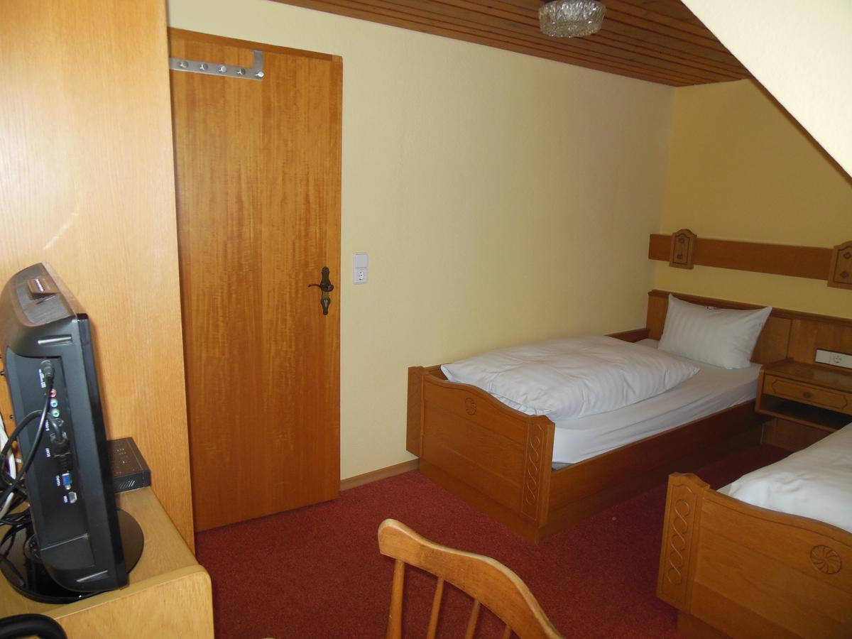Gruener Baum Hotel Stetten  Exterior photo